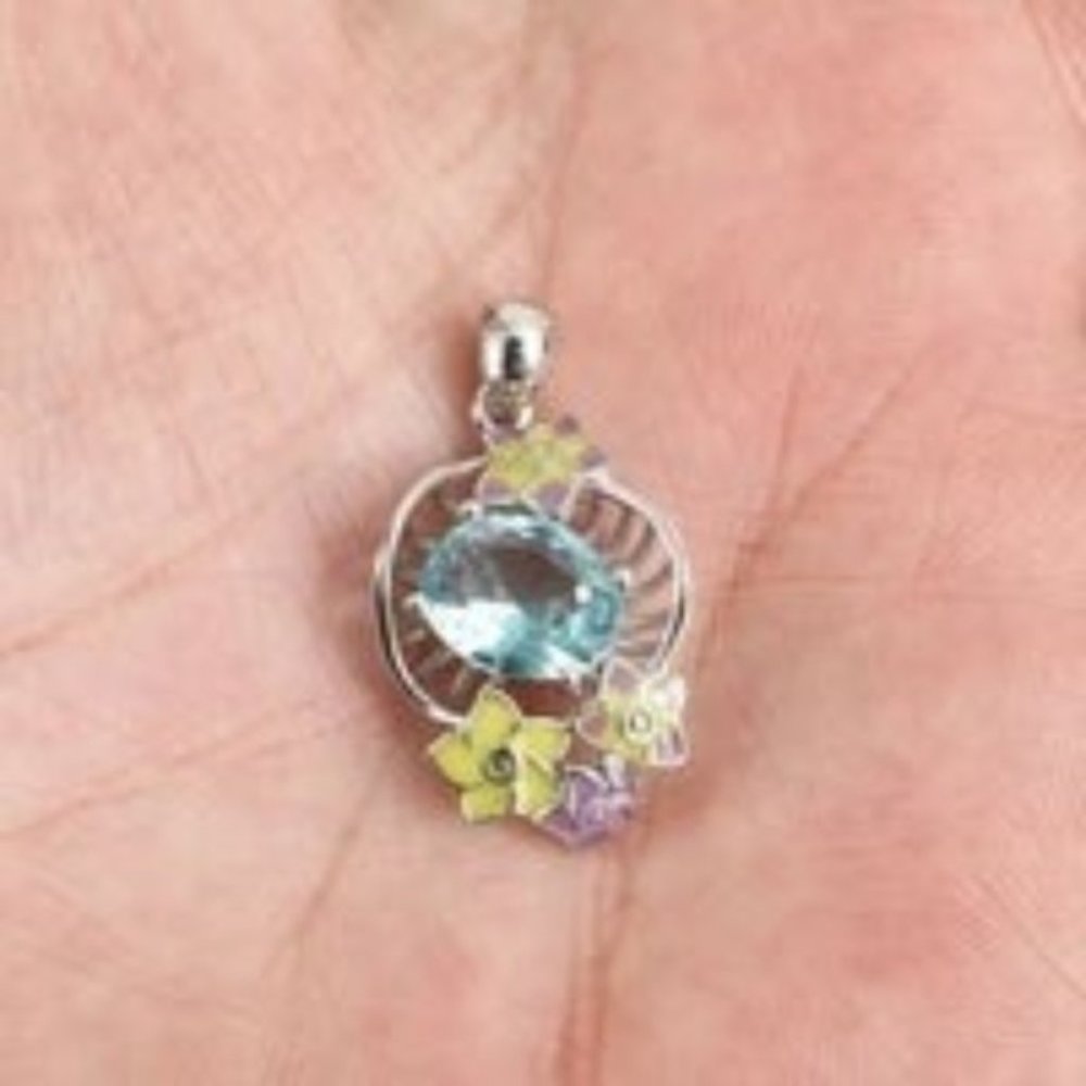"Sterling Flower Basket" 925 Necklace